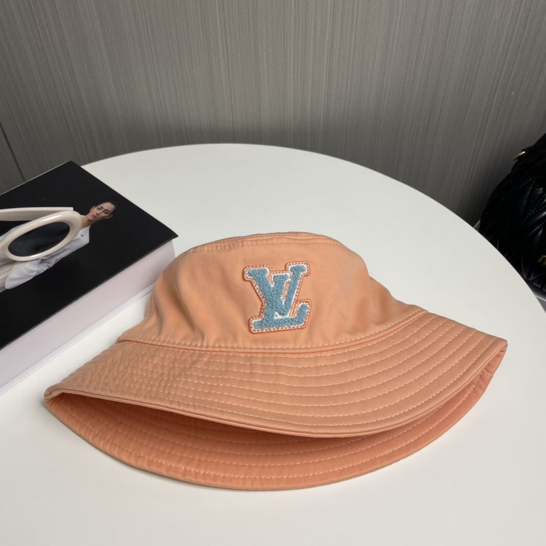 Louis Vuitton Caps